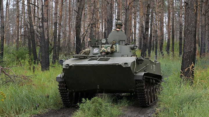 "Ростех" передал ВС России обновлённые БМД-2