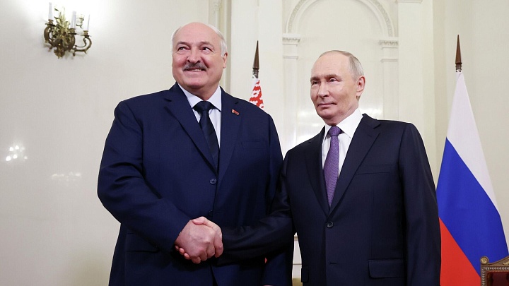 Песков раскрыл формат встречи Путина и Лукашенко на Валдае