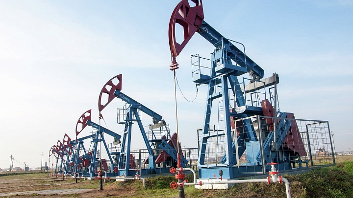Цена барреля нефти марки Brent превысила 78 долларов впервые с 23 июня 